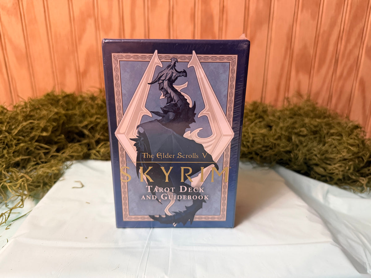 The Elder Scrolls V: Skyrim Tarot Deck and Guidebook